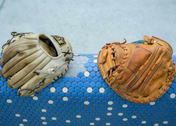 how to store baseball cards hero