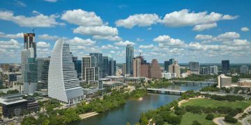 where to eat in austin hero