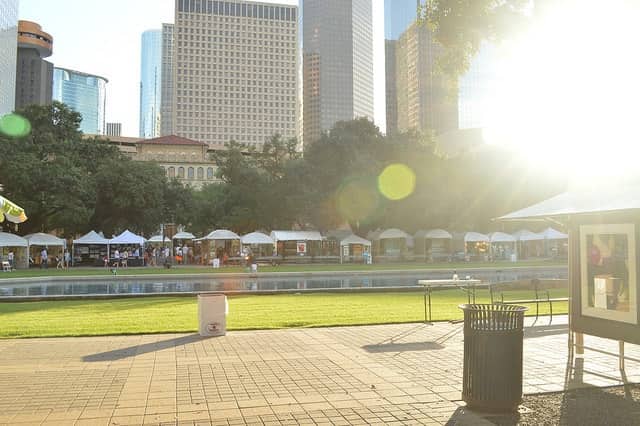 Fall in Houston is a great time to plan activities with your family and friends 