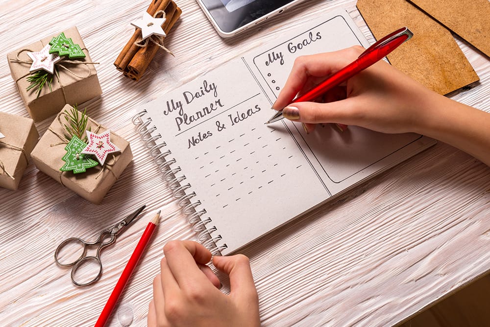 making a holiday to-do list