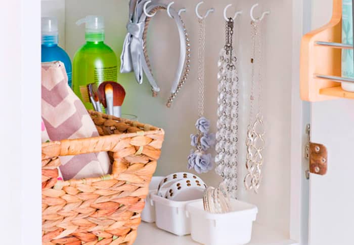 hooks-in-cabinet-bathroom-storage