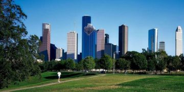 Sustainable Living in Houston: Eco-Friendly Apartments & Products