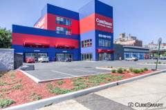 Cubesmart at 5740 Broadway Bronx new york